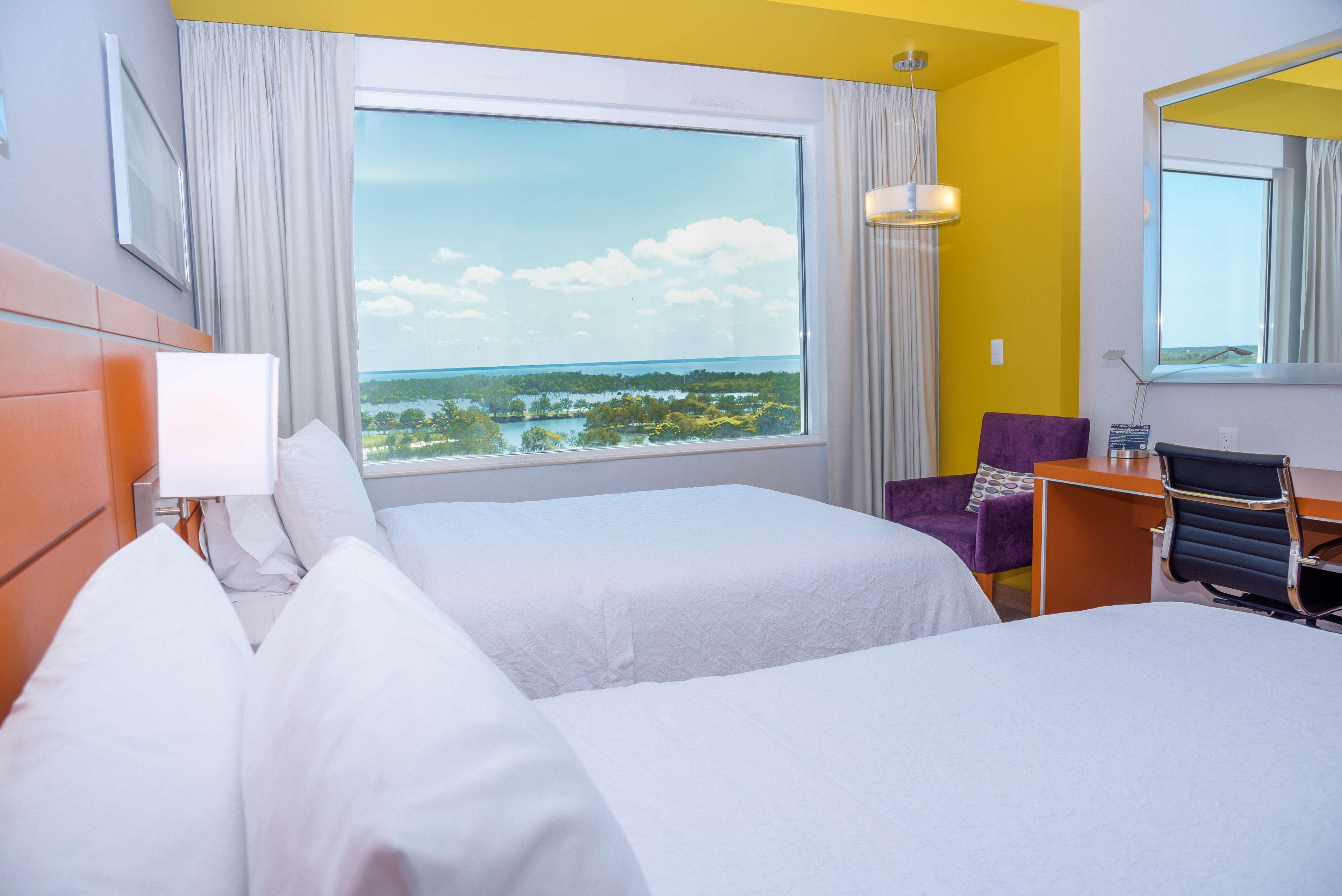 Hampton Inn & Suites By Hilton Paraíso Eksteriør bilde