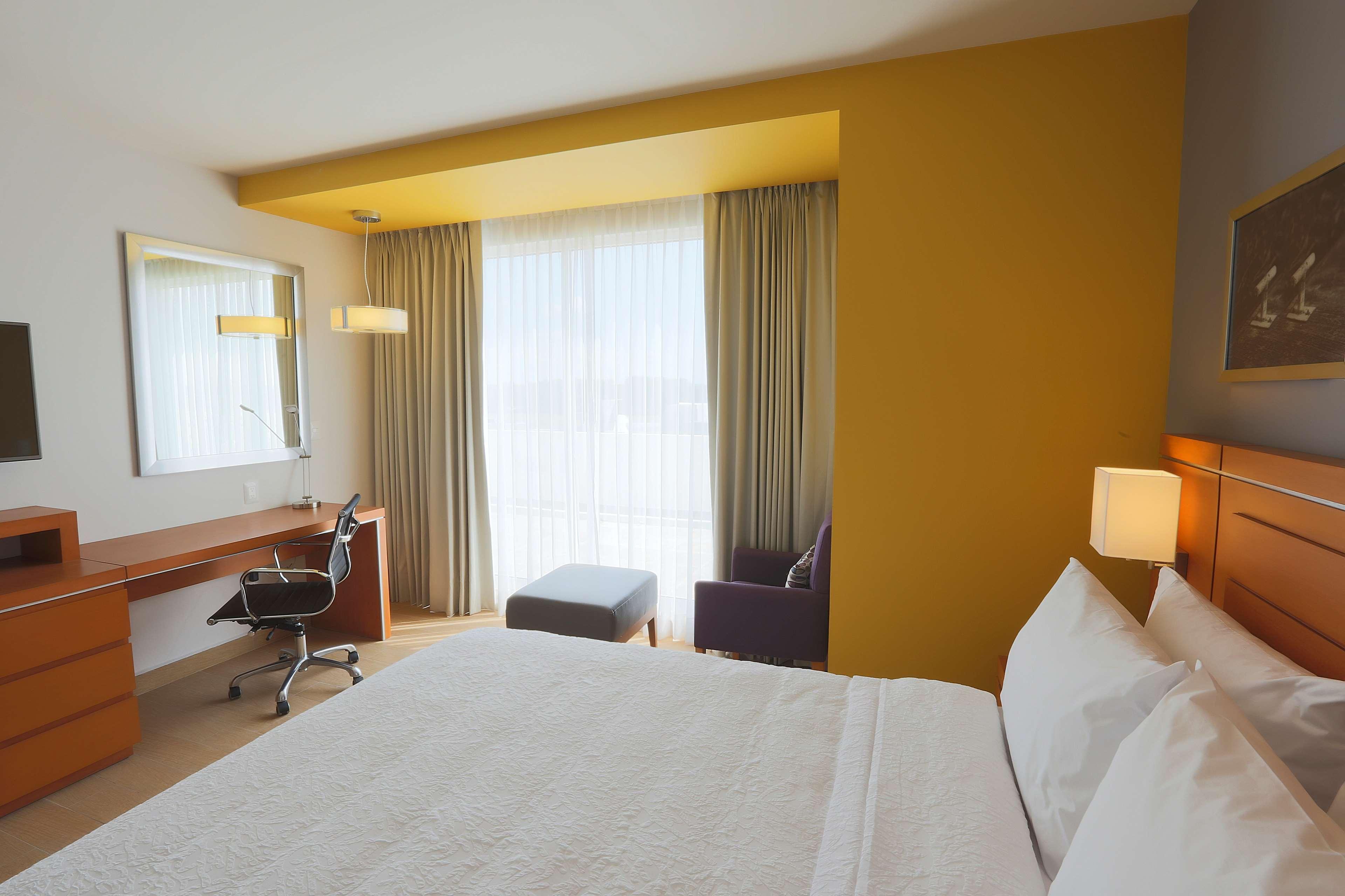 Hampton Inn & Suites By Hilton Paraíso Eksteriør bilde