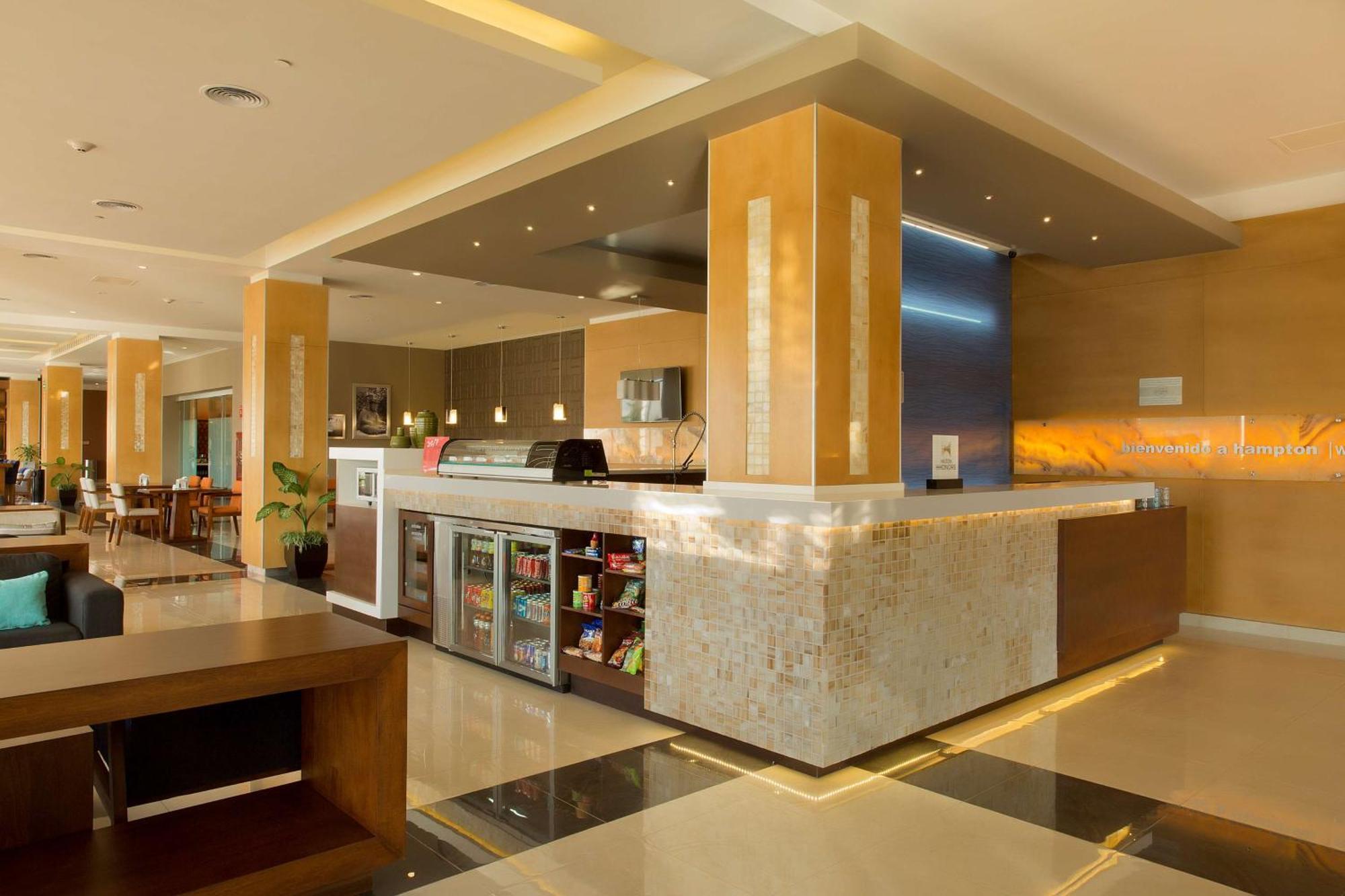 Hampton Inn & Suites By Hilton Paraíso Eksteriør bilde