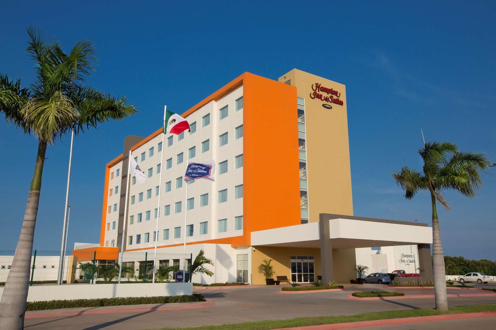 Hampton Inn & Suites By Hilton Paraíso Eksteriør bilde